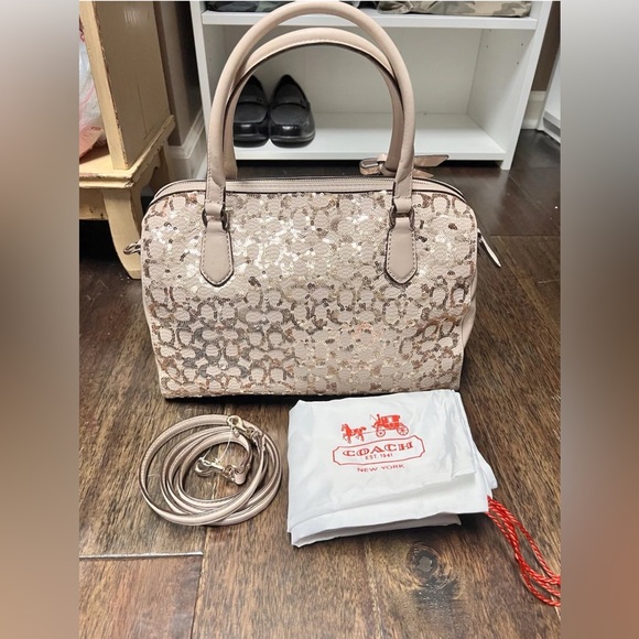 Coach Champagne Leather Gold Sequined Poppy Signature East West Satchel PERFECT! - Picture 2 of 4